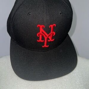New Era New York Mets Black & Red Snapback Hat